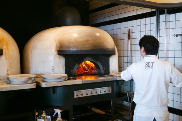 800 Degrees Neapolitan Pizzeria NEWoMan by null