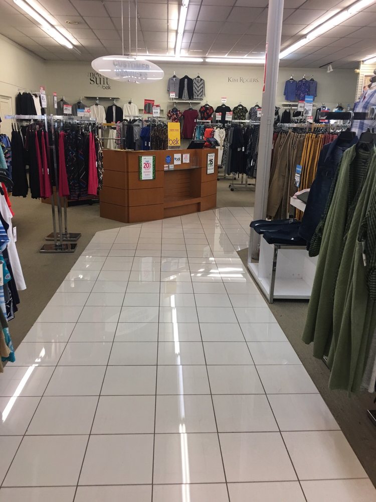 BELK Updated September 2024 2110 S Buerkle St, Stuttgart, Arkansas