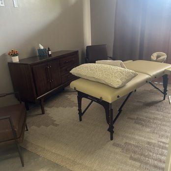 Sariah Sizemore - The "Reiki" Room - Yoga Near Me - Baton Rouge, Louisiana Sariah Sizemore - The "Reiki" Room - Yoga Near Me - Baton Rouge, Louisiana