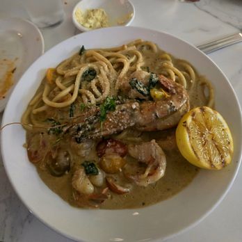 19seventy - Creamy Tuscan U-10 Prawns - Italian Near Me - Whittier, California 19seventy - Creamy Tuscan U-10 Prawns - Italian Near Me - Whittier, California