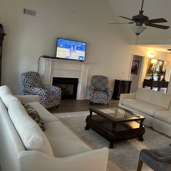 Wilson Flooring Pros - Beautiful paint and flooring - Flooring Near Me