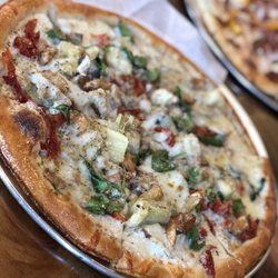 Longboards Beach Fired Pizza - Golden Valley - The woody with roasted garlic cloves