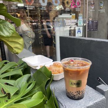 AlimamaTea - Outside - Desserts Near Me - New York, New York