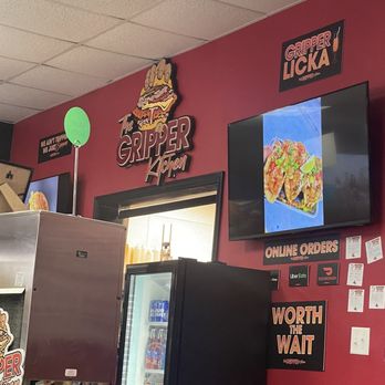 The Gripper Kitchen - Fast Food Near Me - Pearland, Texas