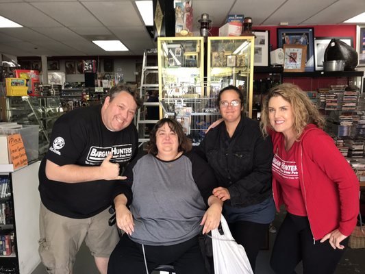 BARGAIN HUNTERS THRIFT STORE - 96 Photos & 87 Reviews - Thrift Stores