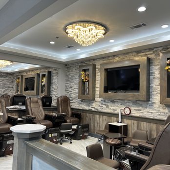 Castle Nail Spa - Nail Salons Near Me - Duluth, Georgia