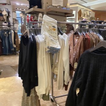 Altar'd State Woodfield Mall - Women's Clothing Near Me - Schaumburg, Illinois