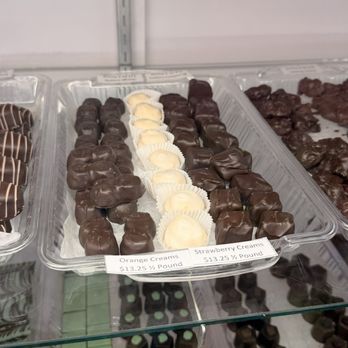 Laura's Fudge - Chocolate - Candy Stores Near Me - Wildwood, New Jersey