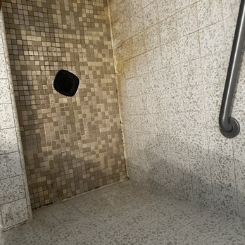 Sparkling N Clean Services - Shower before and after for my move out - Home Cleaning Near Me