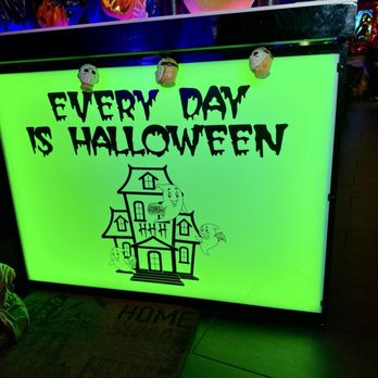 HAUNTED HOUSE OF HAMBURGERS - Updated June 2025 - 718 Photos & 422