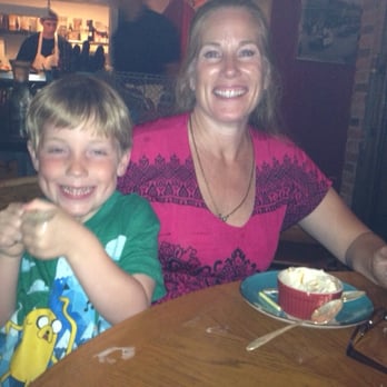 Flying Pig Pub & Kitchen - B'DAY dinner at the FLYING PIG - Pubs Near Me - Oceanside, California