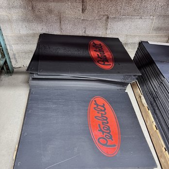 1&9 Chrome Shop - Mudflaps! - Commercial Truck Repair Near Me - Newark, New Jersey 1&9 Chrome Shop - Mudflaps! - Commercial Truck Repair Near Me - Newark, New Jersey