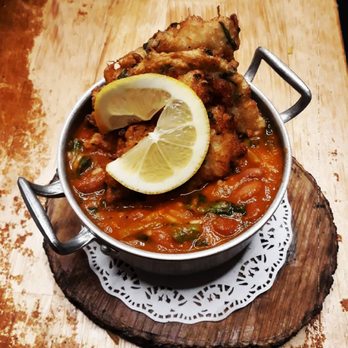 Barriga Negra - Mother's dish: codfish cake with traditional rice of red beans and tomato sauce - Portuguese Near Me - Vila Nova de Gaia, 13 Barriga Negra - Mother's dish: codfish cake with traditional rice of red beans and tomato sauce - Portuguese Near Me - Vila Nova de Gaia, 13