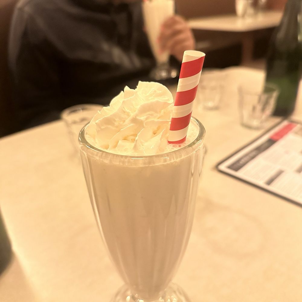 The Lakeview - Diners Near Me - Toronto, Ontario The Lakeview - Diners Near Me - Toronto, Ontario