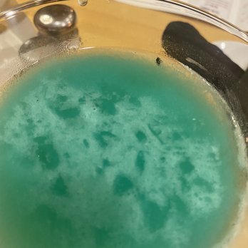 Walnut Grill - Robinson - There was a gnat in my drink - American Near Me - Robinson Township, Pennsylvania