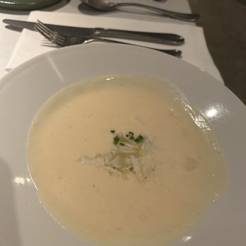 Dakota - Crab and Brie - Southern Near Me - Covington, Louisiana