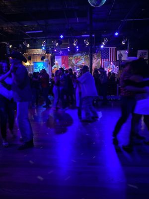 MO’S PLACE - Updated November 2024 - 70 Photos & 102 Reviews - 21940