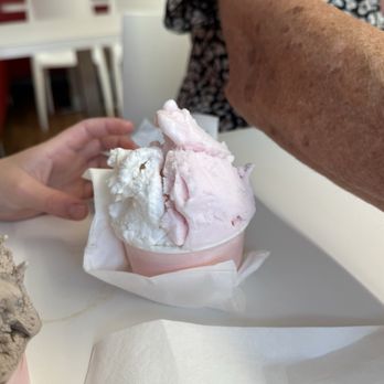 Rosso Gelato - Gelato Near Me - Cleveland, Ohio Rosso Gelato - Gelato Near Me - Cleveland, Ohio