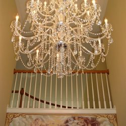 Abbey Electric - Foyer Chandelier 002