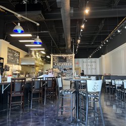 Bangkok Thai Cuisine - Super clean and spacious inside; behind unassuming storefront lies a Thai treasure