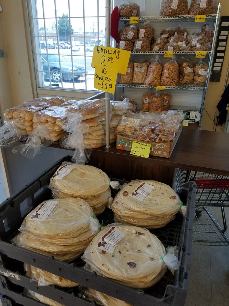 EL PASO MEAT MARKET Updated July 2024 10 Photos 7750 North Loop