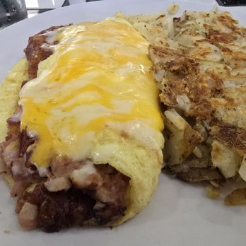 The Cracked Egg - Breakfast & Brunch Near Me - Phoenix, Arizona