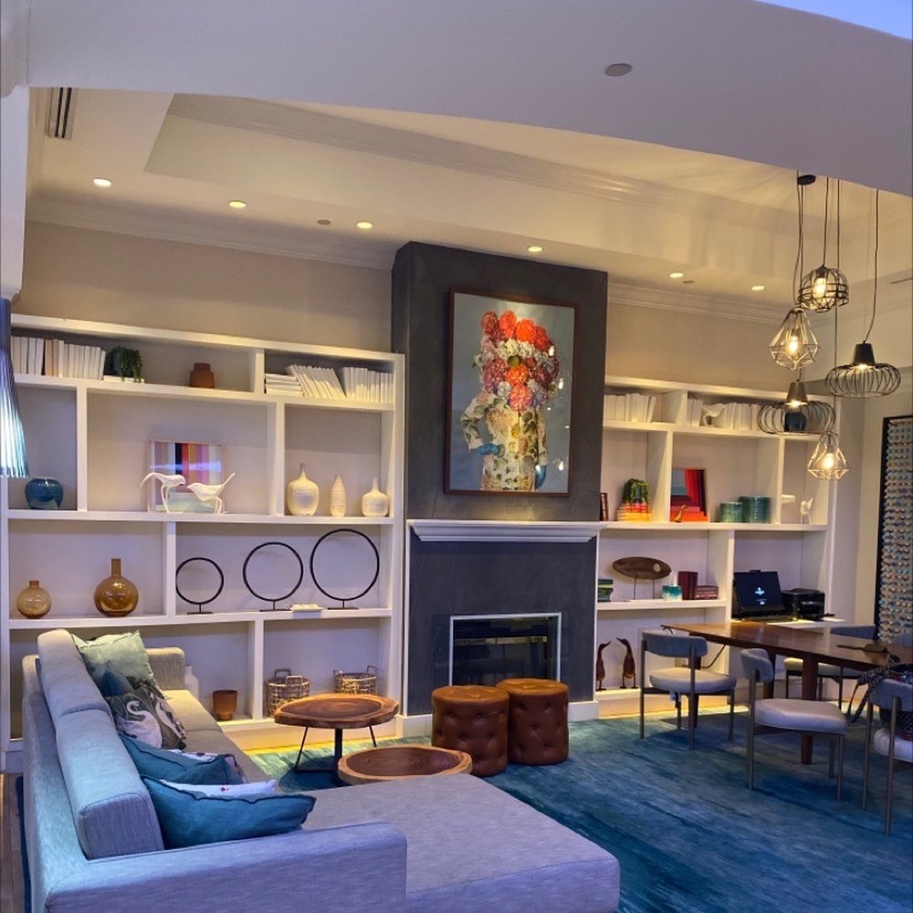 Renaissance Meadowlands Hotel - Seating area - Hotels Near Me - Rutherford, New Jersey Renaissance Meadowlands Hotel - Seating area - Hotels Near Me - Rutherford, New Jersey