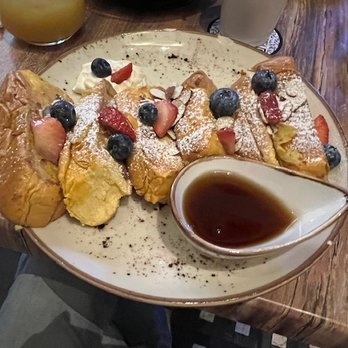 Café Mimosa - French toast - Breakfast & Brunch Near Me - San Juan, Puerto Rico