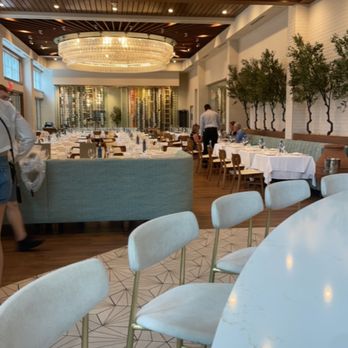 Limani - Main dining area. - Mediterranean Near Me - Charlotte, North Carolina