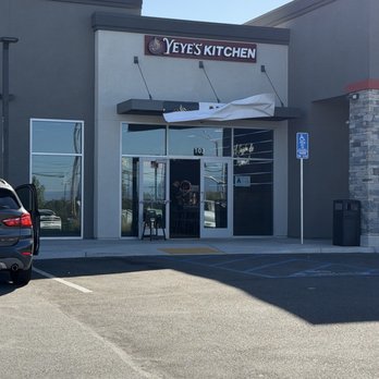 Yeyes Kitchen - Outside 2/7/26 - Mexican Near Me - Riverside, California