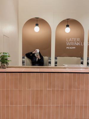 Peachy West SoHo by null