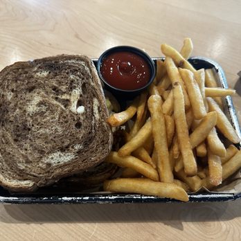 Highwind Brewing - Patty smelt from Bistro - Brewpubs Near Me - Junction City, Kansas