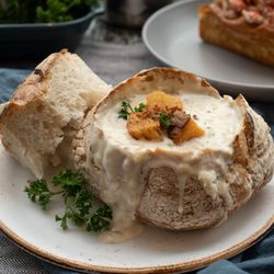 Pike Place Chowder - Clam Chowder Bread Bowl