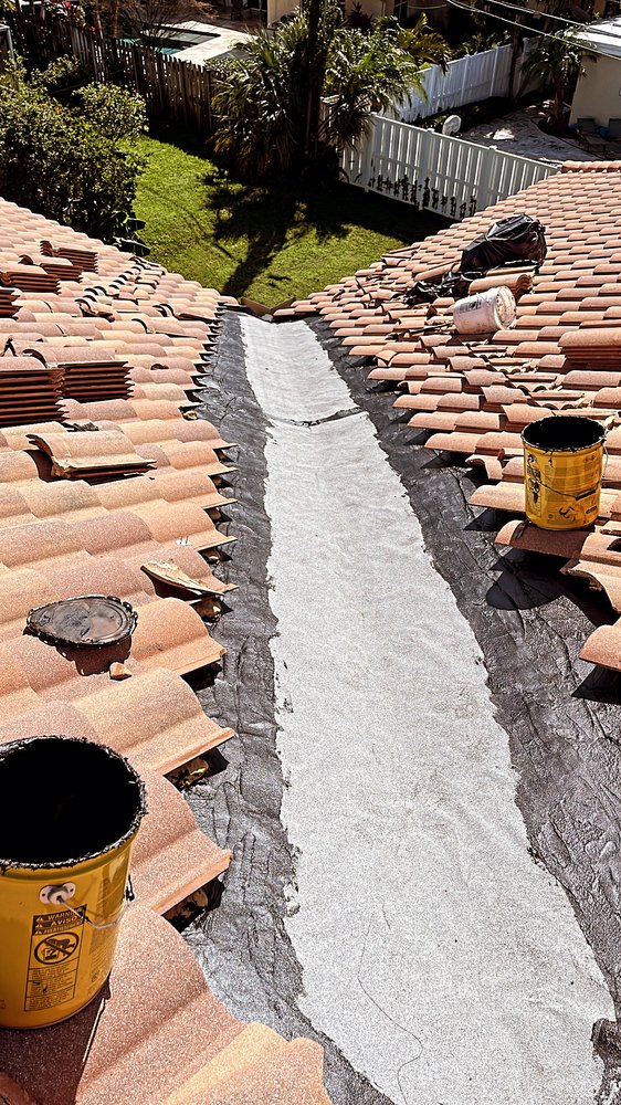 Slide of Bgr Roofing