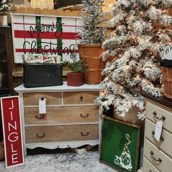 Vintage Flamingo - Vintage dresser with Christmas signs - Antiques Near Me - Gulfport, Mississippi Vintage Flamingo - Vintage dresser with Christmas signs - Antiques Near Me - Gulfport, Mississippi