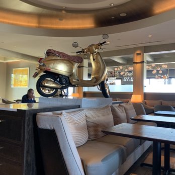 Calabrese - Inside - Italian Near Me - Southlake, Texas