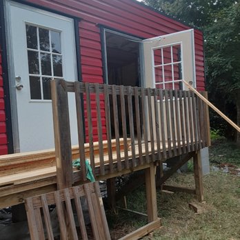 The rustic roost retreat - We have 2 cottages and a bus camper for rent weekends by the week or longer-term. Secure sites with showers and free Wi-Fi - Resorts Near Me - Eufaula, Alabama The rustic roost retreat - We have 2 cottages and a bus camper for rent weekends by the week or longer-term. Secure sites with showers and free Wi-Fi - Resorts Near Me - Eufaula, Alabama