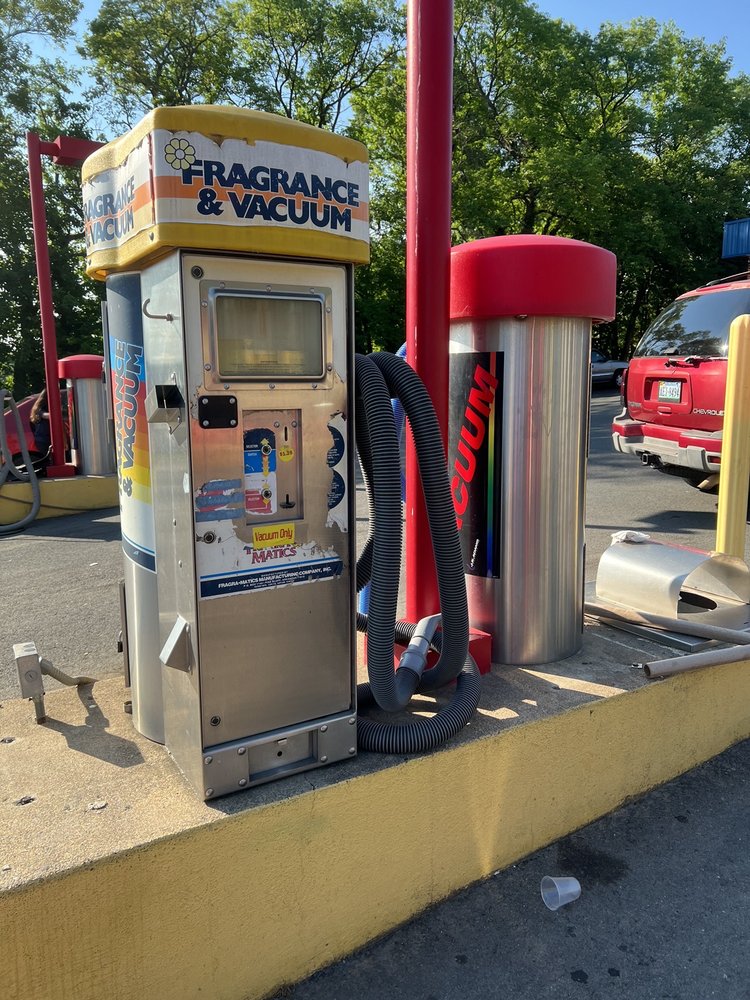 EZ CAR WASH Updated September 2024 25 East 1st St SE, Leesburg