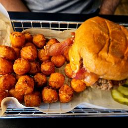 Pb & J Burger