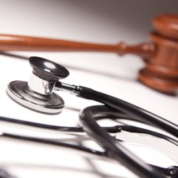 Law Office of Robert E. Gluck - Medical Malpractice Claims Attorney
