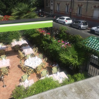 Le Tipaza - Jardin - French Near Me - Malakoff, 92