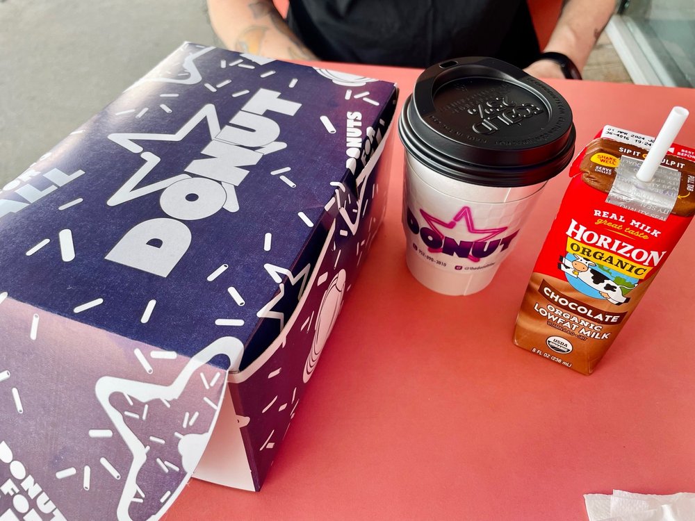 DONUT STAR Updated October 2024 48 Photos & 66 Reviews 2901 Cliff