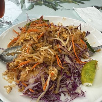 Siamese Garden - Pad Thai Shrimp - Thai Near Me - Marina Del Rey, California Siamese Garden - Pad Thai Shrimp - Thai Near Me - Marina Del Rey, California