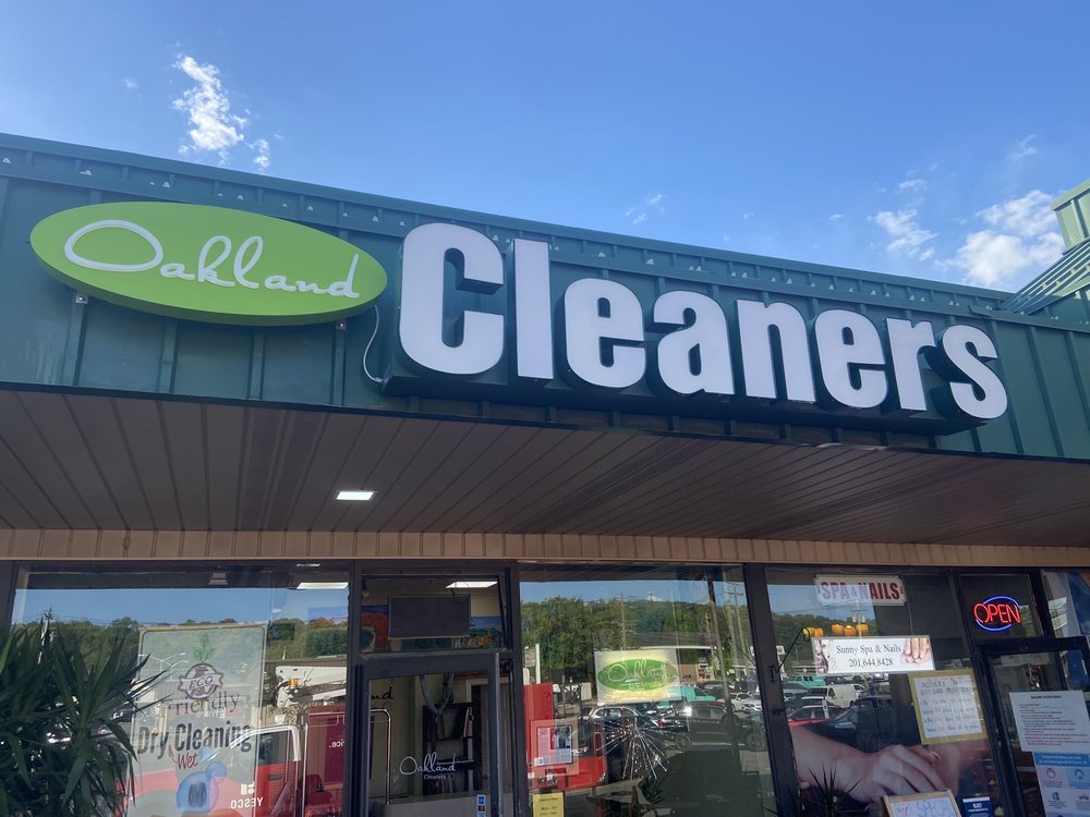 OAKLAND CLEANERS Updated October 2024 20 Photos & 15 Reviews 347