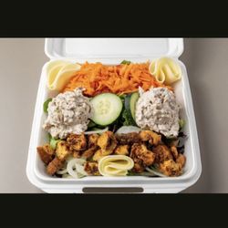 Dixie Sandwich Shop - California salad