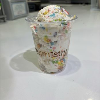 Creamistry - Fruity pebble ice cream - Ice Cream & Frozen Yogurt Near Me - Scottsdale, Arizona