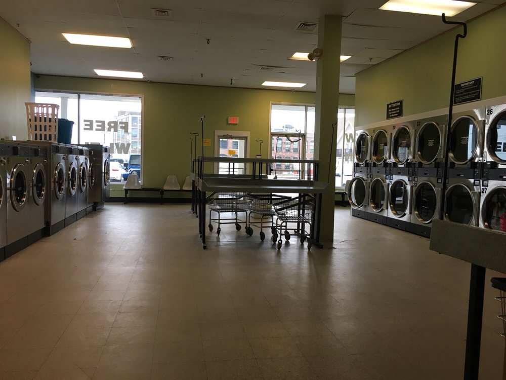 FLUFFNPUFF Updated May 2024 11 Riverside Ave, Sanford, Maine