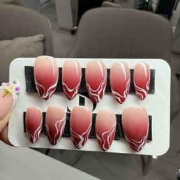 Custom Press on gel x Custom Press on gel x