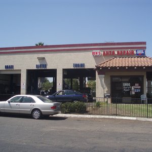 AUTOZONE AUTO PARTS - Updated March 2026 - 1356 W Valley Pkwy ...