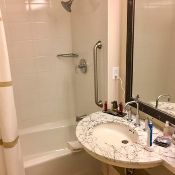 Marriott Dallas/Fort Worth Westlake - Bathroom vanity - Hotels Near Me - Westlake, Texas Marriott Dallas/Fort Worth Westlake - Bathroom vanity - Hotels Near Me - Westlake, Texas